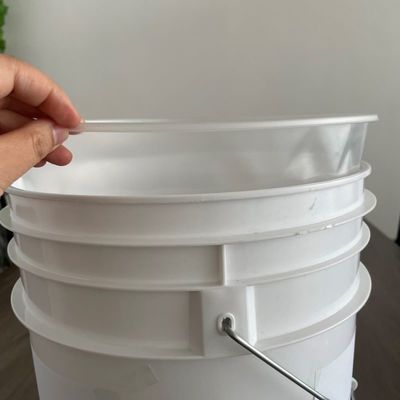 Otimize o processo de pintura com 20L de revestimentos e acessórios descartáveis de balde de tinta