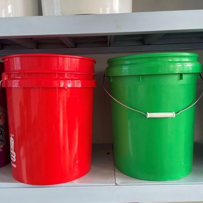 Tubos de polipropileno personalizados 3L 4L 5L 8L 10L Container Balde de plástico com tampa