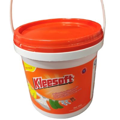 1 galão de plástico balde de tinta com tampa cor vermelha e impressão de transferência de calor