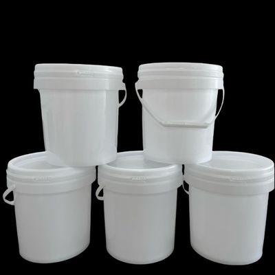Armazenamento seguro de alimentos para animais de estimação 2 galões 8L balde de plástico branco com tampa e selo à prova de adulteração
