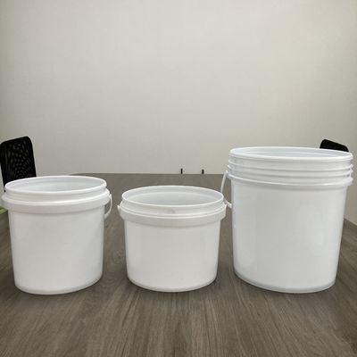 Armazenamento seguro de alimentos para animais de estimação 2 galões 8L balde de plástico branco com tampa e selo à prova de adulteração