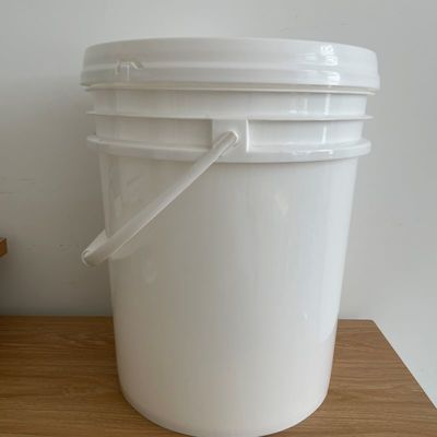 Balde de plástico branco redondo de 20L 5 galões com tampa de impressão de tela de seda/transferência de calor/IML