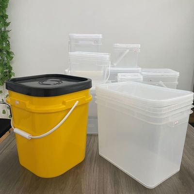 90 mil Embalagem para todos os fins balde de plástico de qualidade alimentar com tampa e alça feita em Qingdao