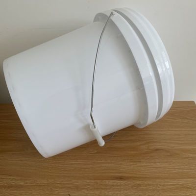 Ferramenta personalizada 2L 5L 8L 10L 20L 25L 5 galões balde de plástico com tampa e alça durável