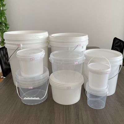 Customize pequeno balde de plástico branco com tampa 1L 2L 3L 4L 5L e amostra gratuita incluída