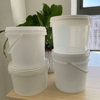 Balde de tinta de plástico preto com tampa 5L 8L 10L 15L Durável e certificado GAP/ISO/FDA