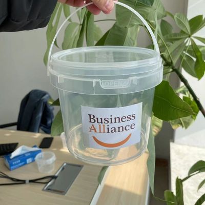 Polipropileno de vários tamanhos Balde de plástico com alça e LID à prova de ar Balde de recipiente de alimentos