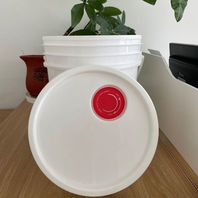 Customize 1-25L balde de plástico com tampa e manuseio Solução de armazenamento anti-impacto durável
