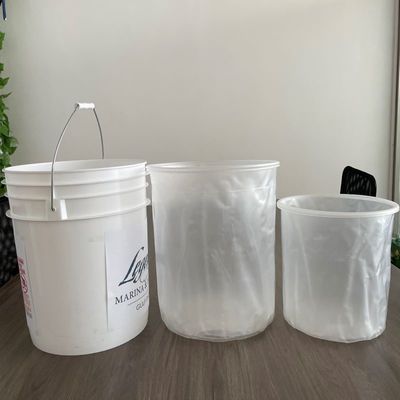 Customize 1-25L balde de plástico com tampa e manuseio Solução de armazenamento anti-impacto durável